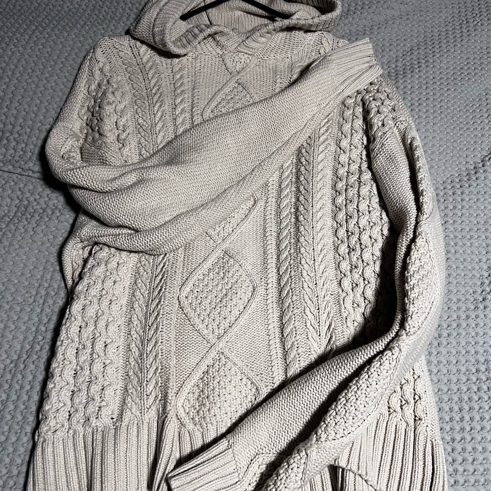 Aeropostale Cream Cable Knit Turtleneck Sweater NWOT